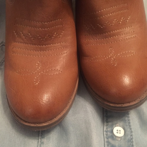 Cute Cowboy boots size 7 1/2 - Picture 3 of 5